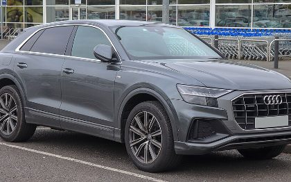 아우디 Q8 (4M) 사진